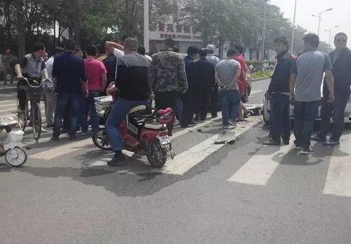 二中事件吃瓜,揭秘校园风波背后的真相