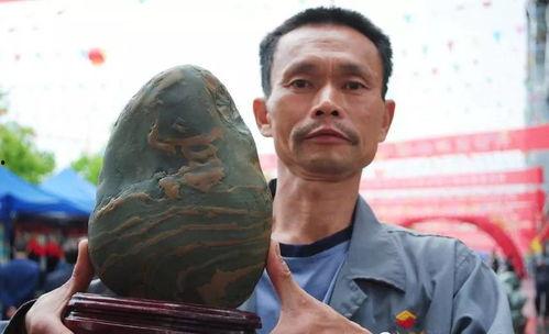 吃瓜石头人,揭秘人生百态的趣味观察者