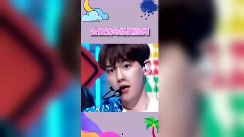 直播算命吃瓜现场,吃瓜群众围观神秘占卜，揭秘命运之谜