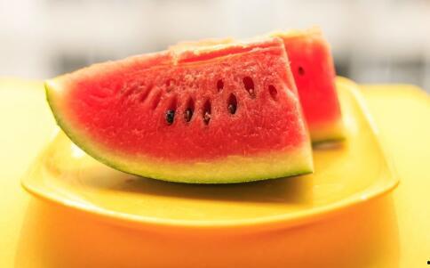 吃瓜包含什么,揭秘“吃瓜”背后的丰富内涵与趣味解读