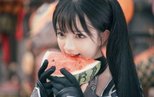 王奕萌吃瓜少女,揭秘吃瓜少女生活日常