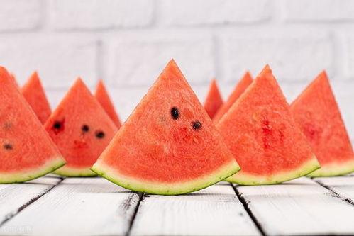 为啥吃瓜胀肚子,揭秘吃瓜胀肚子的原因与应对策略