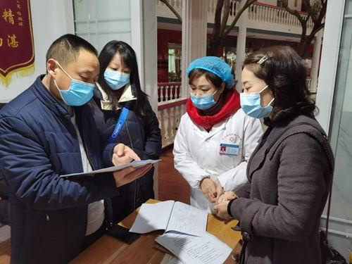 中江县吃瓜医生,医者仁心，瓜田笑谈