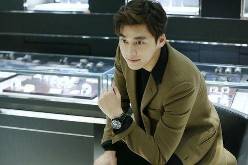 吃瓜演绎博主,吃瓜博主带你揭秘娱乐圈幕后真相