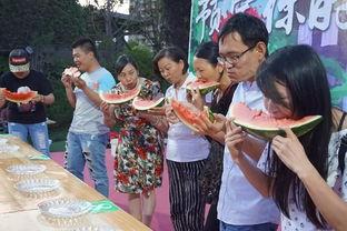 结婚吃瓜群众搞笑视频