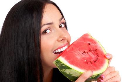 甜甜佳吃瓜事件