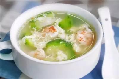 大蒜和茭瓜弄汤吃